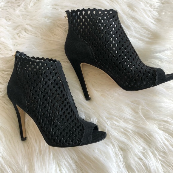 Ivanka Trump Didia Cutout Suede Bootie Black 7.5 - Picture 8 of 15
